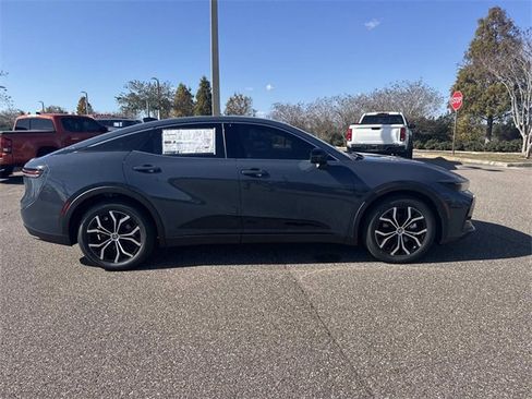 New 2026 Toyota Crown XLE image 2