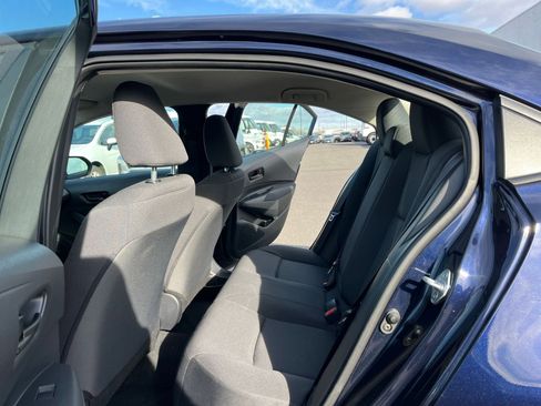Used 2025 Toyota Corolla LE image 24