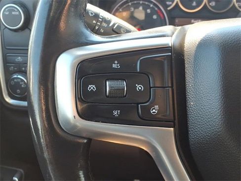 Used 2020 Chevrolet Silverado 1500 LT w/ Texas Edition image 23