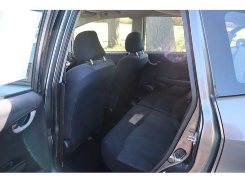 Used 2011 Honda Fit Sport image 7