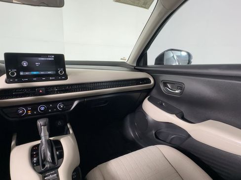 Used 2024 Honda HR-V LX image 27