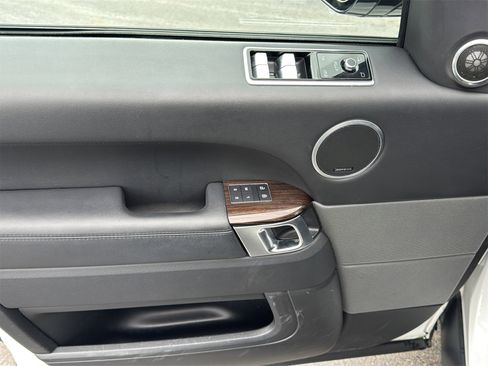 Used 2022 Land Rover Range Rover Sport HSE Silver Edition image 24