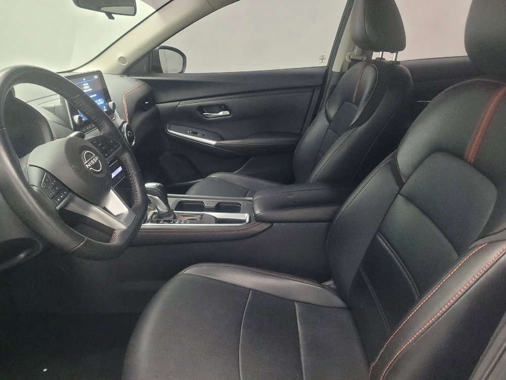 Used 2024 Nissan Sentra SR w/ SR Premium Package FWD image 17