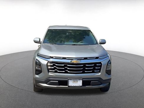 Used 2025 Chevrolet Equinox LT image 3