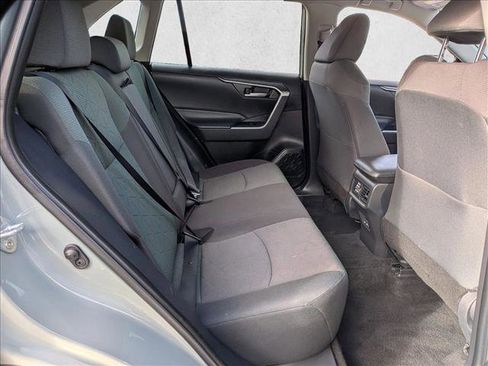 Used 2023 Toyota RAV4 XLE image 21