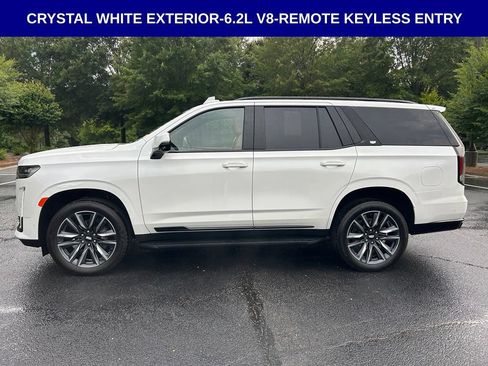 Used 2024 Cadillac Escalade Sport AWD/4WD image 12