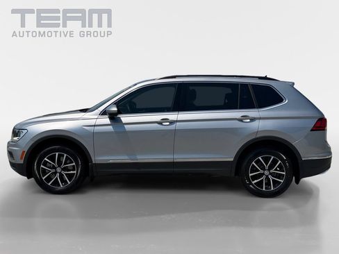 Used 2021 Volkswagen Tiguan SEL AWD/4WD image 4