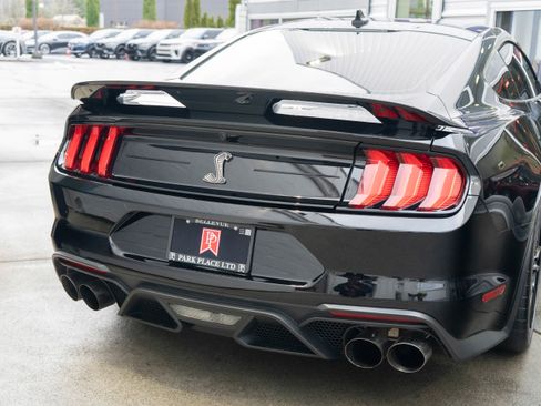 Used 2021 Ford Mustang Shelby GT500 image 8