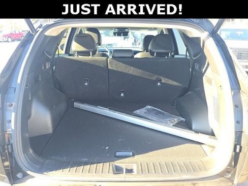 Certified 2024 Hyundai Tucson Limited image 8