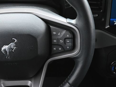 Used 2023 Ford Bronco Badlands AWD/4WD image 8