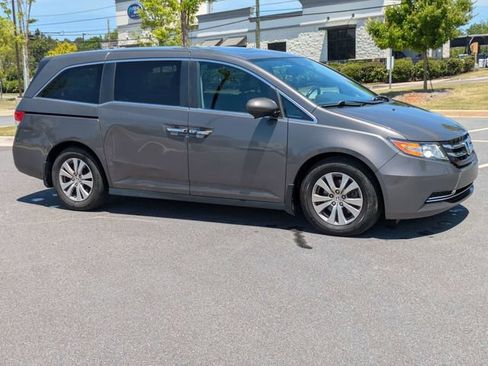 Used 2016 Honda Odyssey EX-L image 2