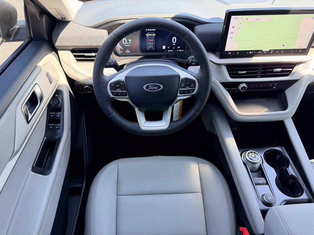 New 2026 Ford Explorer Active w/ Active Comfort Package RWD image 13