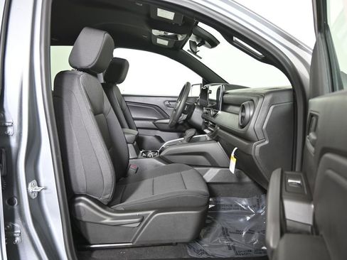 New 2026 Chevrolet Colorado Trail Boss AWD/4WD image 14