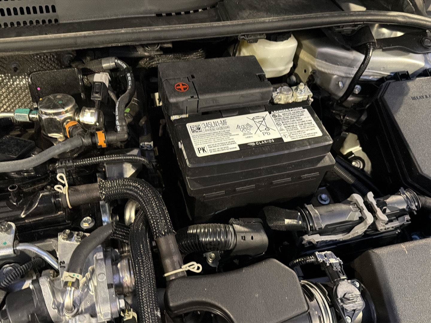 Certified 2025 Toyota Corolla SE FWD image 33
