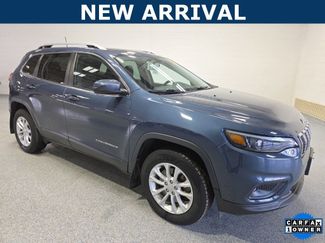 Used 2019 Jeep Cherokee Latitude w/ Cold Weather Group video 1