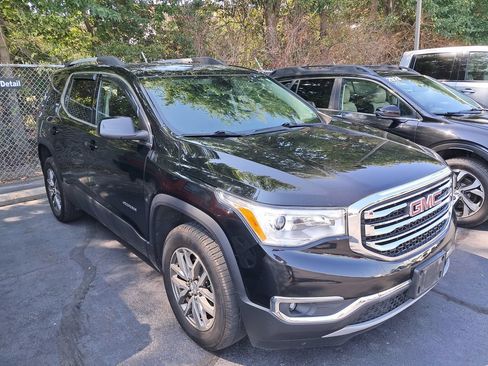 Used 2019 GMC Acadia SLE w/ LPO, Floor Liner Package AWD/4WD image 6