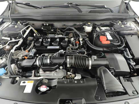 Used 2019 Honda Accord LX image 5