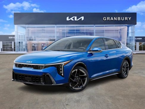 New 2025 Kia K4 GT-Line image 1