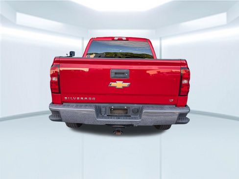 Used 2018 Chevrolet Silverado 1500 LT RWD image 4