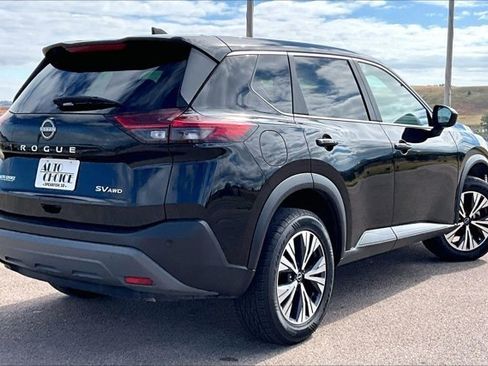 Used 2023 Nissan Rogue SV AWD/4WD image 5