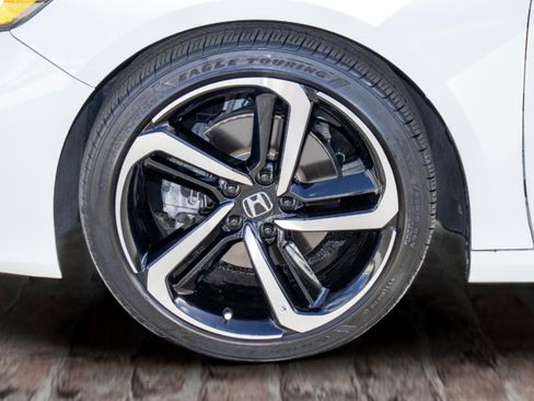 Used 2022 Honda Accord Sport image 36