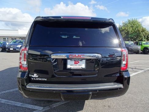 Used 2019 GMC Yukon Denali w/ Denali Ultimate Package image 5