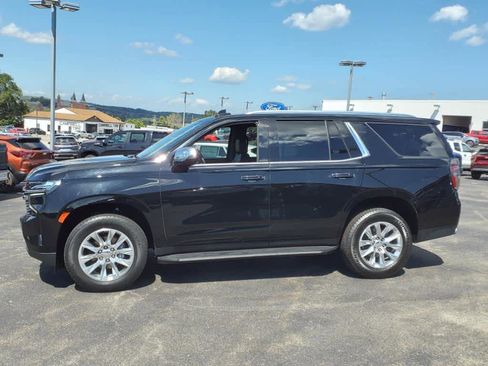 Used 2021 Chevrolet Tahoe Premier AWD/4WD image 2