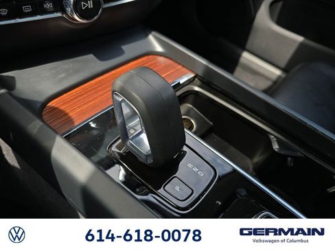 Used 2022 Volvo S60 B5 Momentum w/ Climate Package FWD image 31
