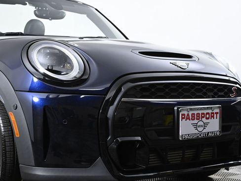 Certified 2024 MINI Cooper S image 5