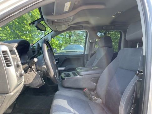 Used 2018 Chevrolet Silverado 1500 LT w/ All Star Edition AWD/4WD image 6