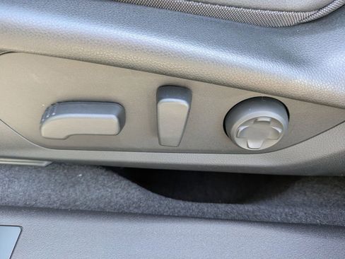 New 2026 Subaru Outback Touring XT image 22