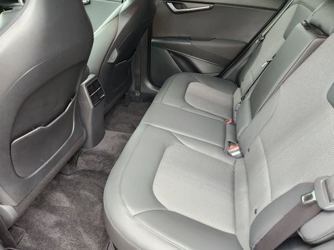 Certified 2024 Kia Niro EX FWD image 27