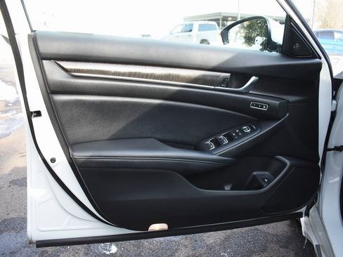 Used 2022 Honda Accord EX-L image 14