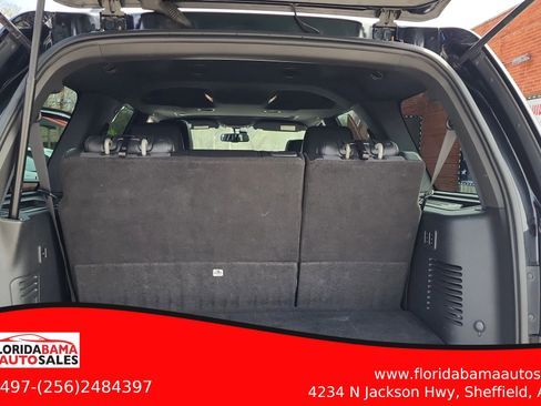 Used 2011 Lincoln Navigator Sport Utility 4D image 17