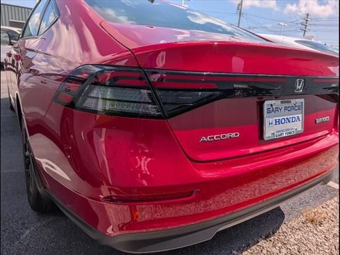 Used 2025 Honda Accord SE image 20