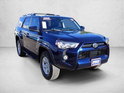 Used 2021 Toyota 4Runner SR5 Premium w/ Moonroof Package AWD/4WD image 6
