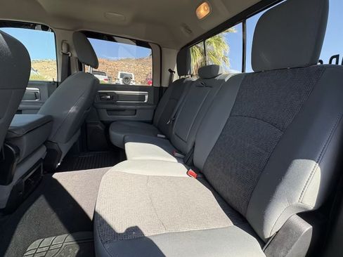 Used 2017 RAM 1500 Big Horn AWD/4WD image 10