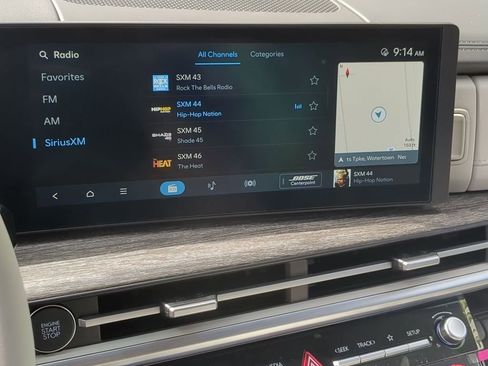 Used 2024 Hyundai Santa Fe Limited image 18