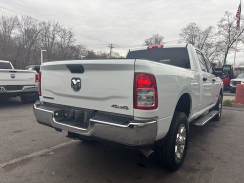 Used 2023 RAM 2500 Big Horn w/ Level 1 Equipment Group image 8