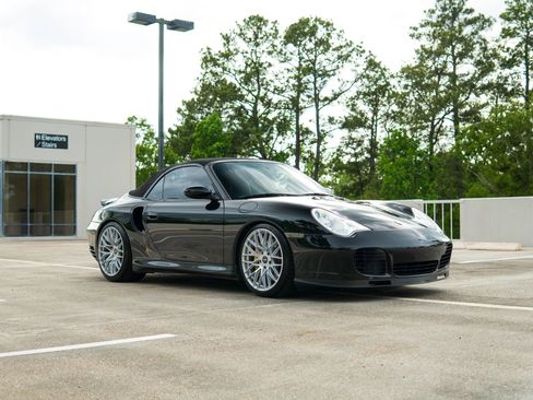 Used 2005 Porsche 911 Turbo AWD/4WD image 14