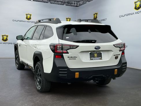 Used 2025 Subaru Outback Wilderness AWD/4WD image 7