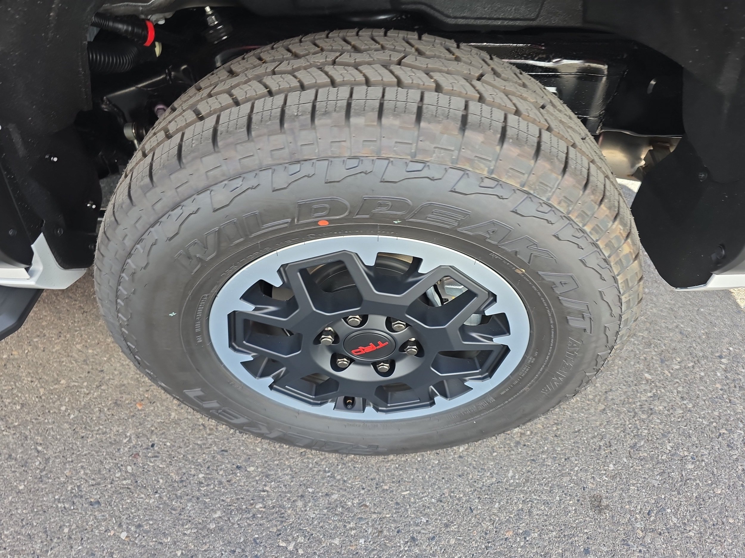 Used 2026 Toyota 4Runner TRD Off-Road Premium AWD/4WD image 8