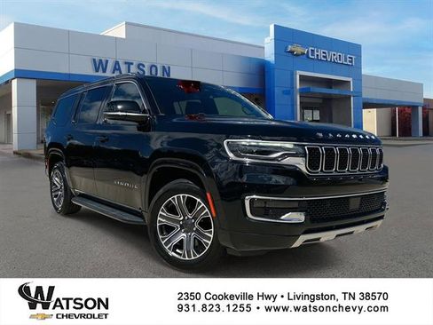 Used 2024 Jeep Wagoneer Series II w/ Flexible Seating Group image 1