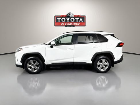 Certified 2025 Toyota RAV4 XLE AWD/4WD image 4