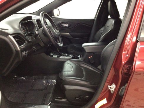 Used 2020 Jeep Cherokee High Altitude image 9