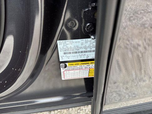 New 2025 Lincoln Navigator L Reserve image 25