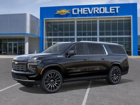 New 2026 Chevrolet Suburban High Country image 2