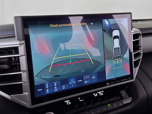 Used 2022 Toyota Tundra Platinum image 17