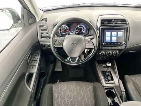 Used 2023 Mitsubishi Outlander Sport LE image 11