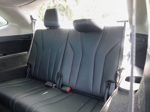 Certified 2025 Acura MDX SH-AWD image 26